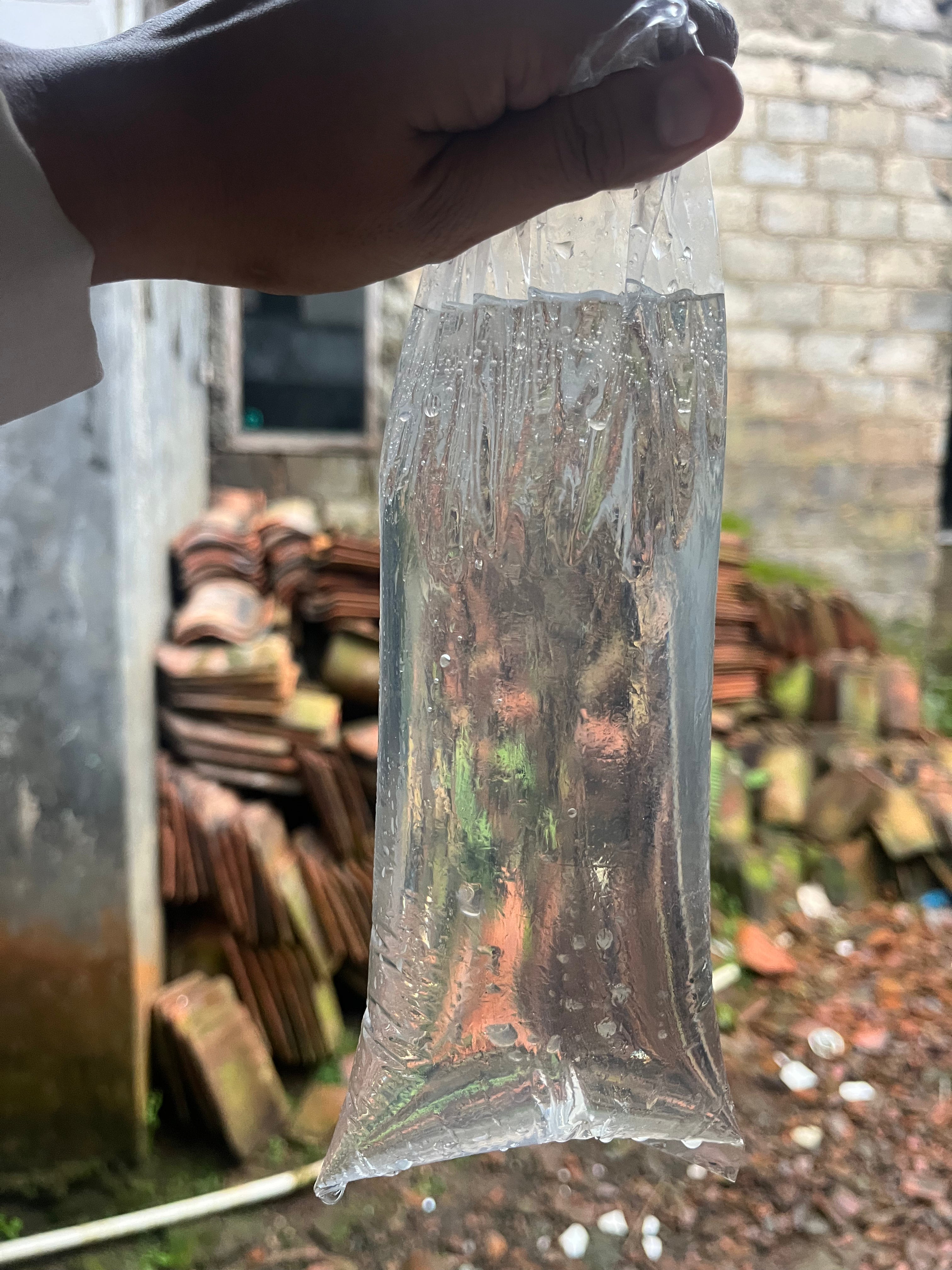 SAT-245: Réalisation d'un forage, Bogor; Indonésie.