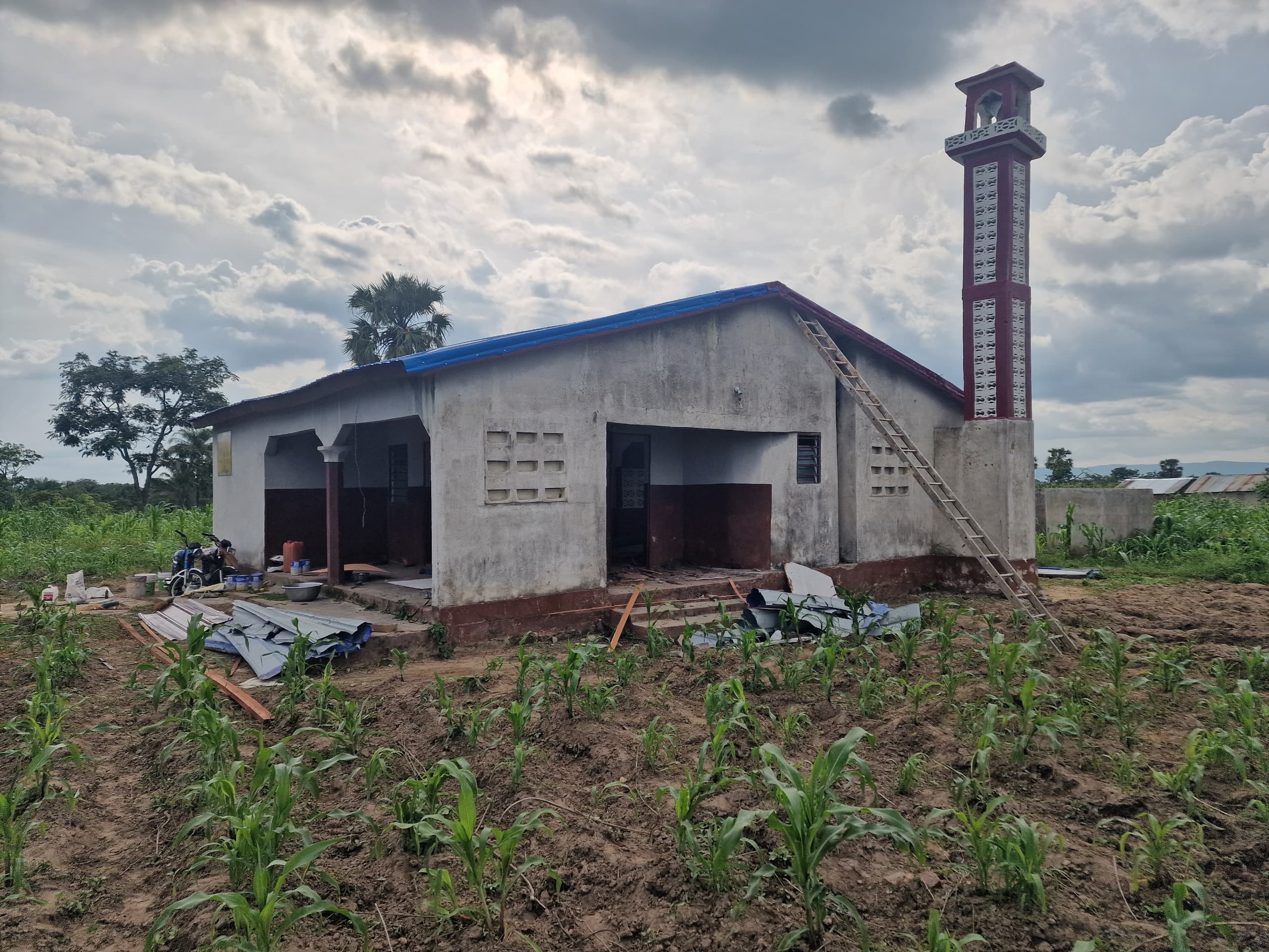 SAT-169 - Toit centre communautaire (Village Watchalo) - Togo, Sotouboua