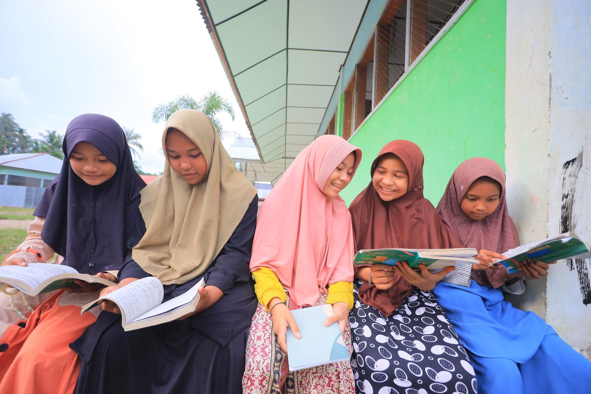 SAT-11 - École – Aceh, Indonésie
