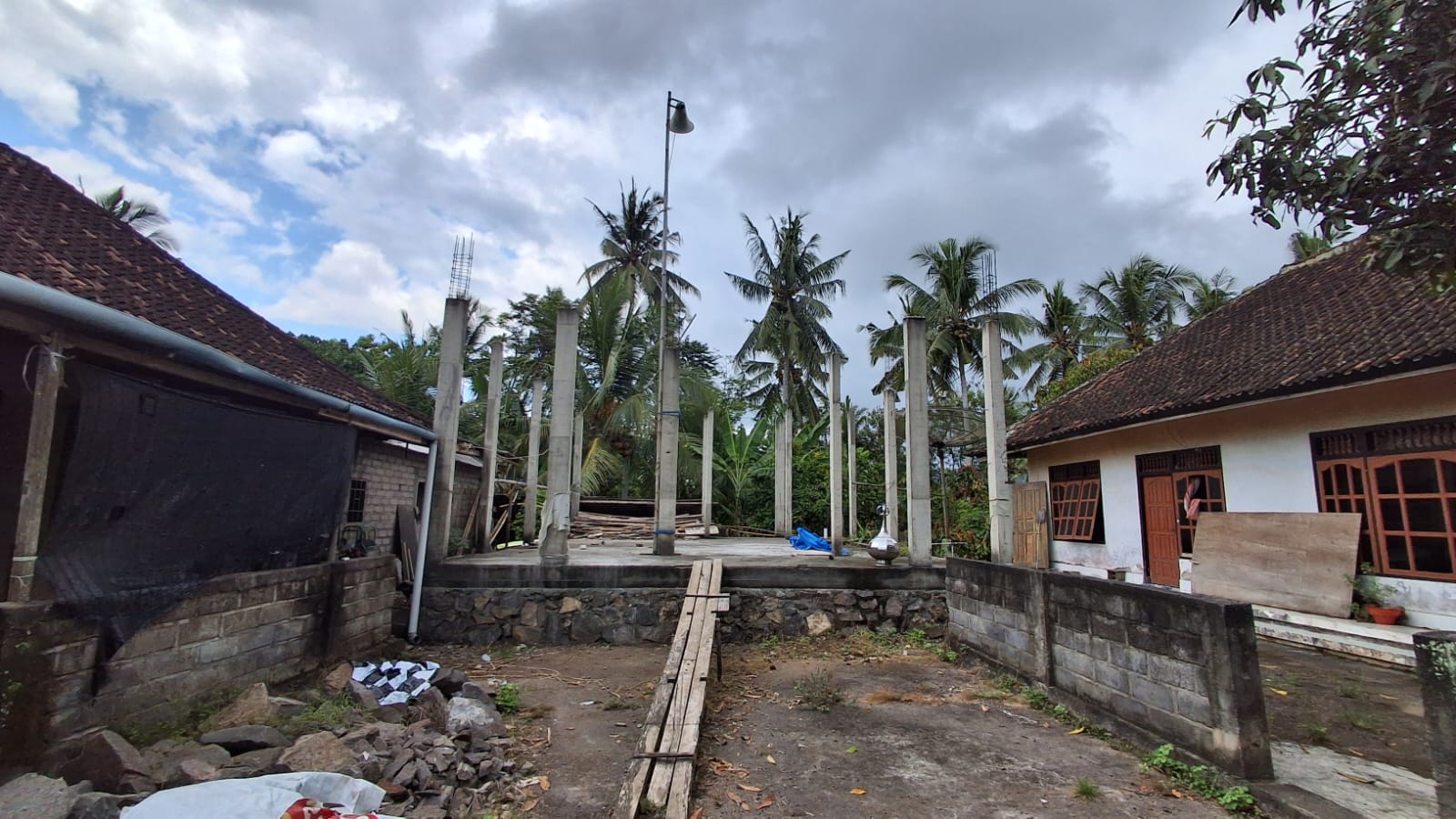 SAT-239 - Construction d'un centre communautaire  - Indonésie, Bali