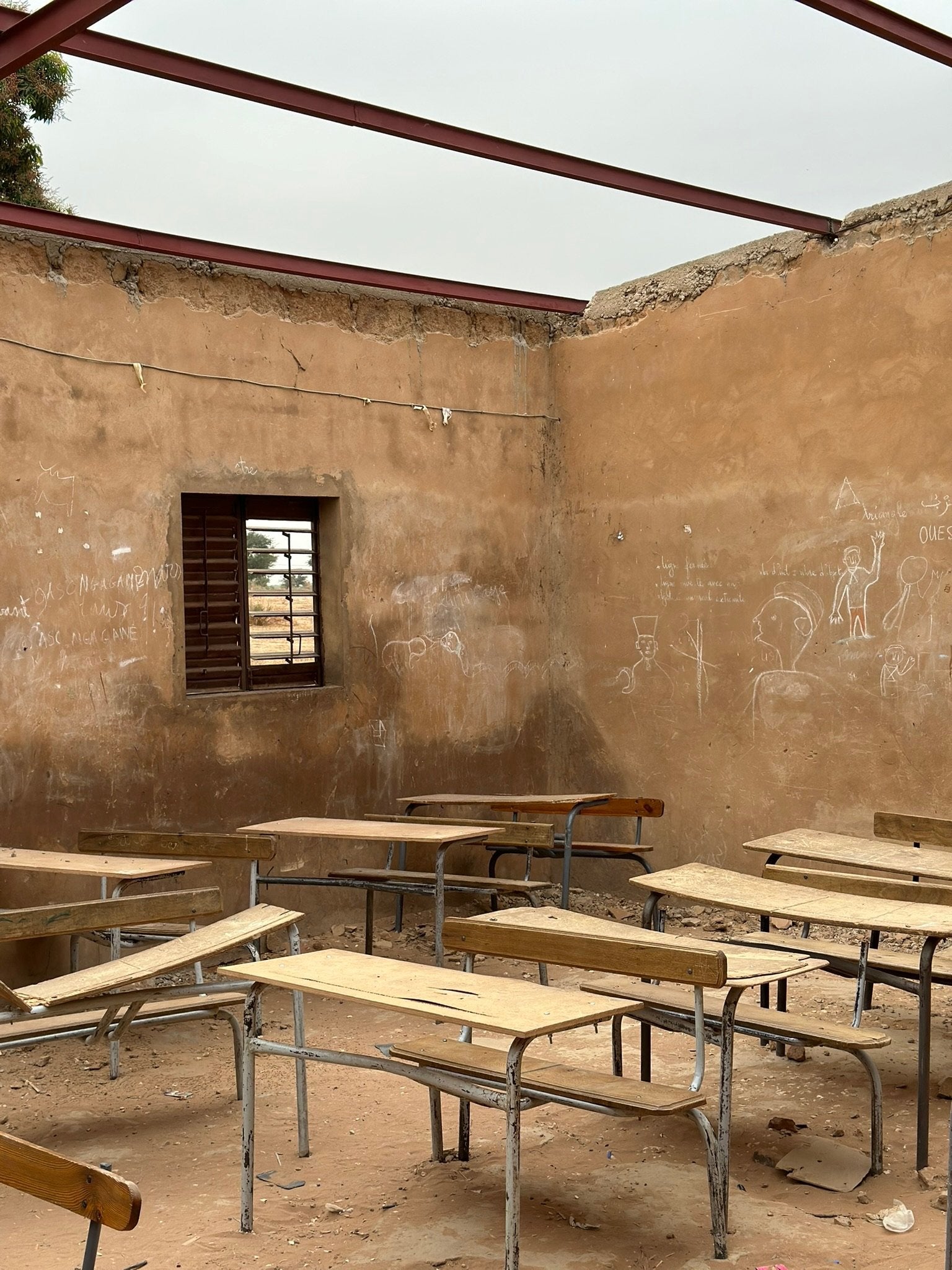 SAT-215-Rénovation École