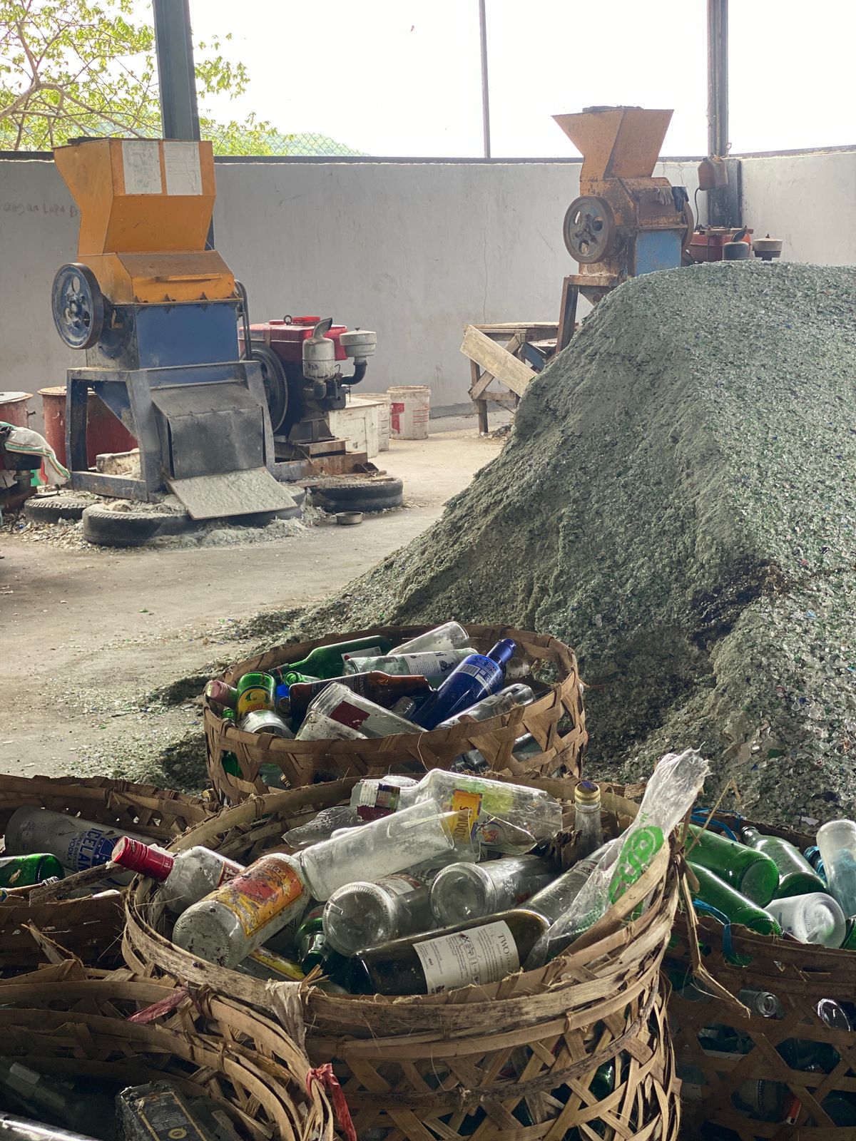 SAT-48 - Machine de recyclage du verre – Gili Trawangan, Indonésie