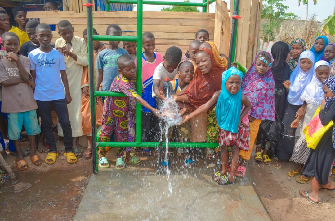 SAT-165 - Mini forage, Togo, Amla Copé