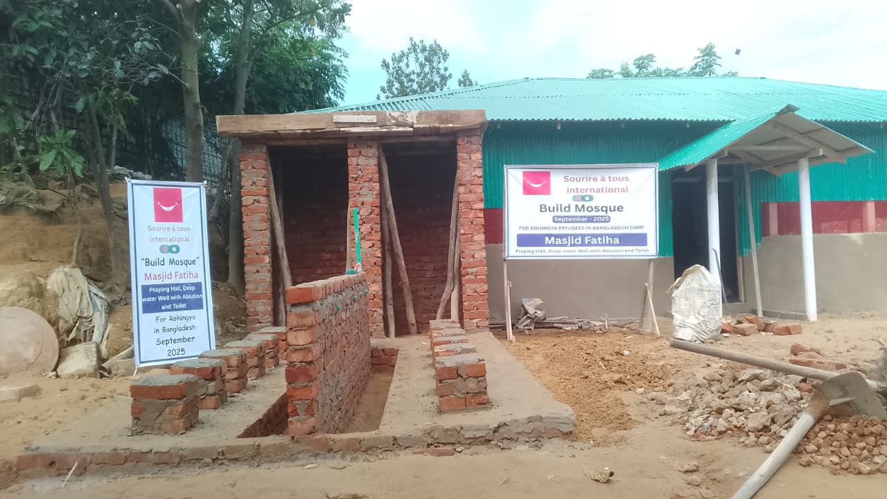 SAT-12 - Construction Centre communautaire - Bangladesh